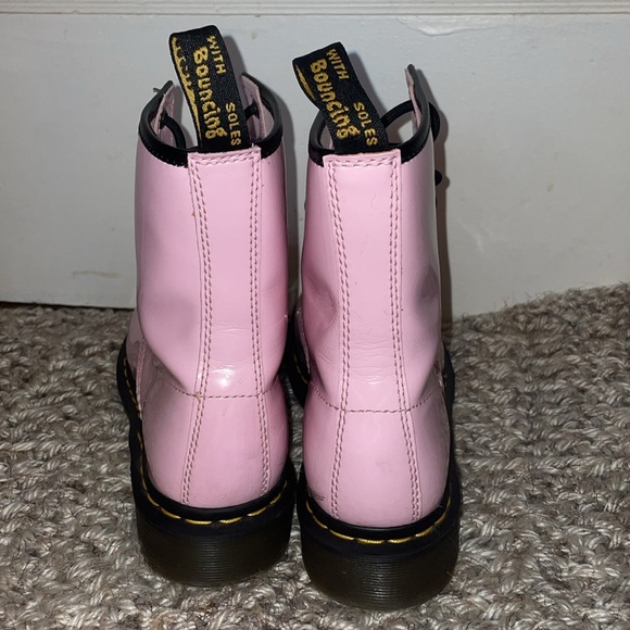 Dr. Martens Pink patent Lace Combat 1460 boots - Picture 5 of 12